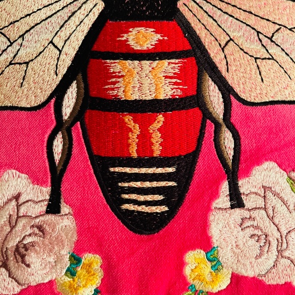 Home decor accent cushions pink velvet - Picture 4 of 5